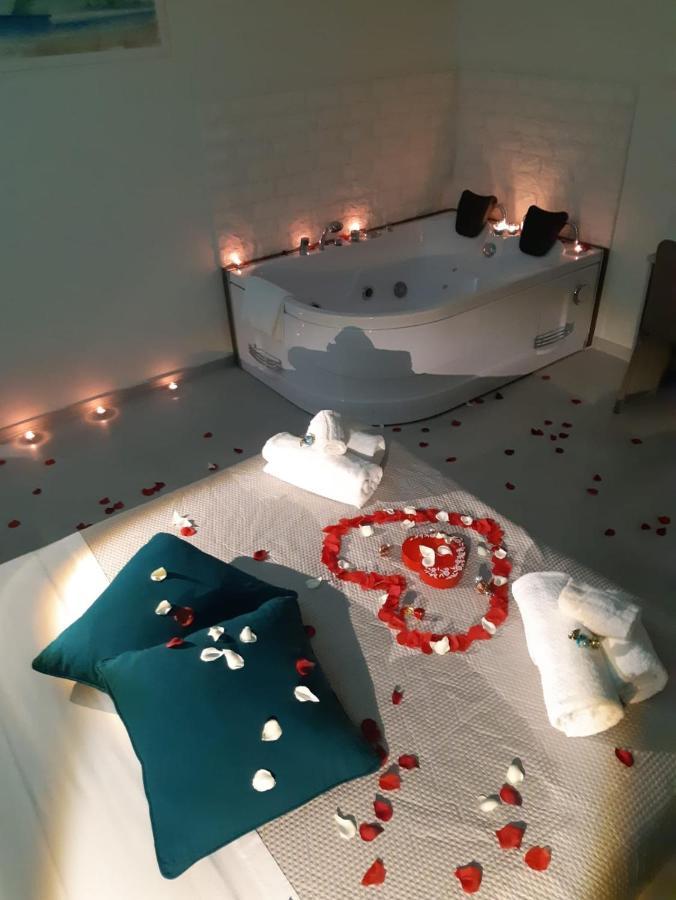 Insula B&B Каляри Екстериор снимка