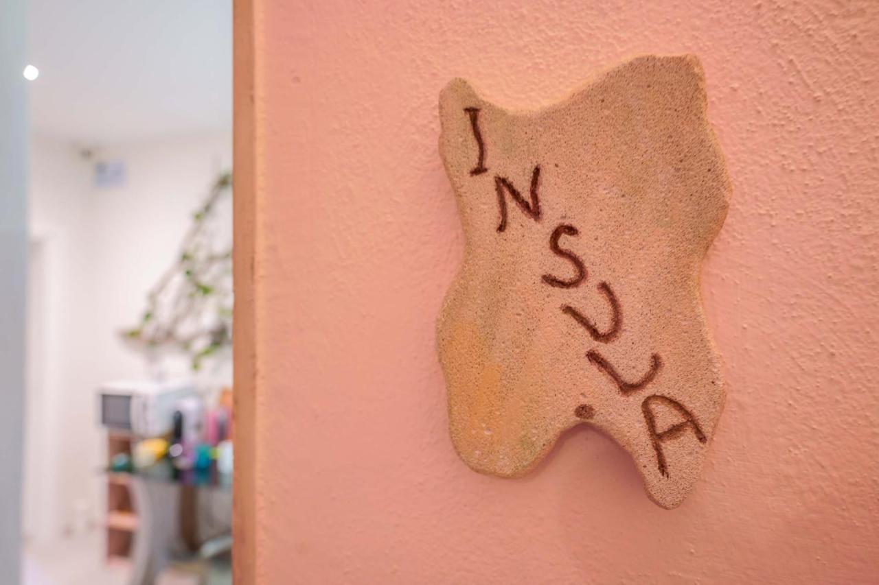 Insula B&B Каляри Екстериор снимка